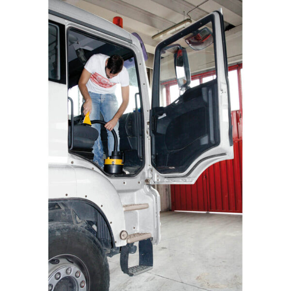 Aspiratoare auto LAMPA 72131 păreri