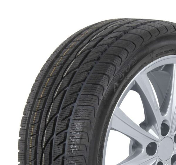Anvelope turisme APLUS 245/40R18 ZOAS 97V A502 păreri
