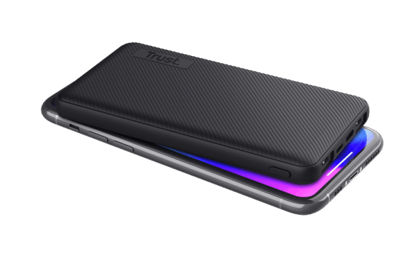 Power bank Trust TR-24678 păreri