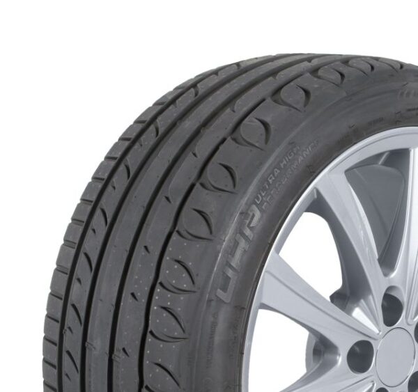 Anvelope turisme ORIUM 205/40R17 LOOR 84W UHP păreri