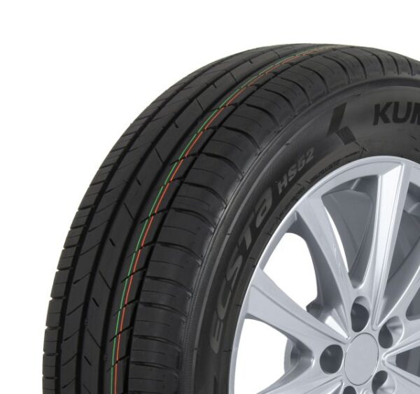 Anvelope turisme KUMHO 235/45R18 LOKU 98W HS52 păreri
