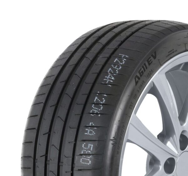 Anvelope turisme APLUS 235/40R19 LOAS 96W A611E păreri