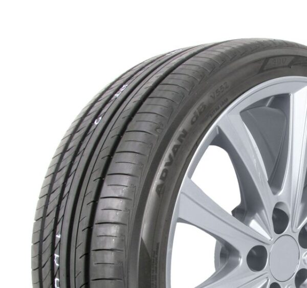 Anvelope turisme YOKOHAMA 245/40R21 LOYO 100Y V552 păreri