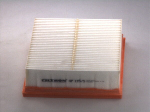 Filtre de aer FILTRON AP 135/5 păreri