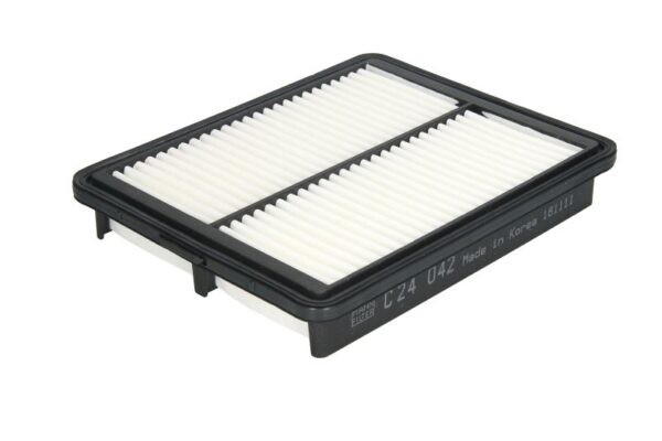 Filtre de aer MANN-FILTER C 24 042 păreri