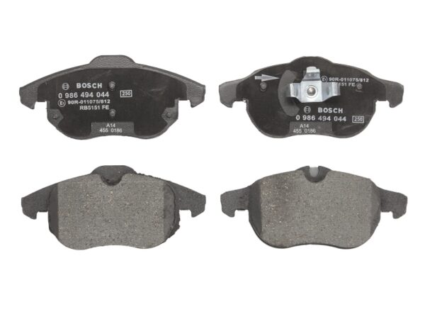 Plăcuțe de frână BOSCH 0 986 494 044 păreri