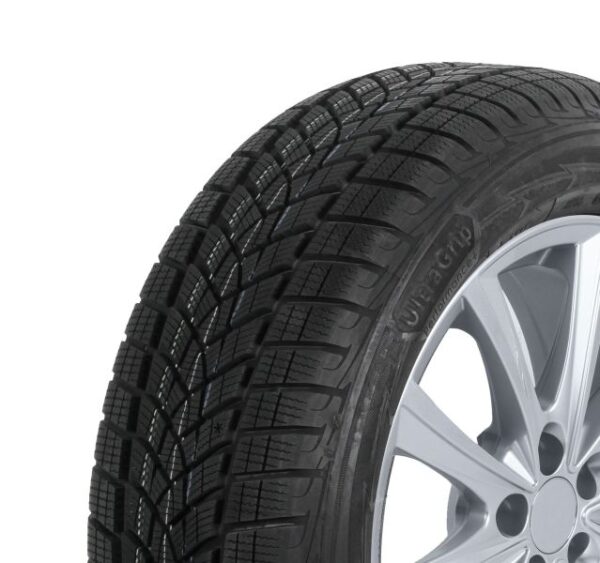 Anvelope turisme GOODYEAR 255/50R19 ZTGO 107V UGP+S păreri