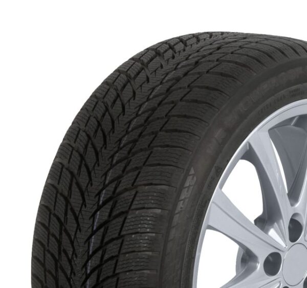 Anvelope turisme NOKIAN 245/45R18 ZONO 100V WRSPP păreri