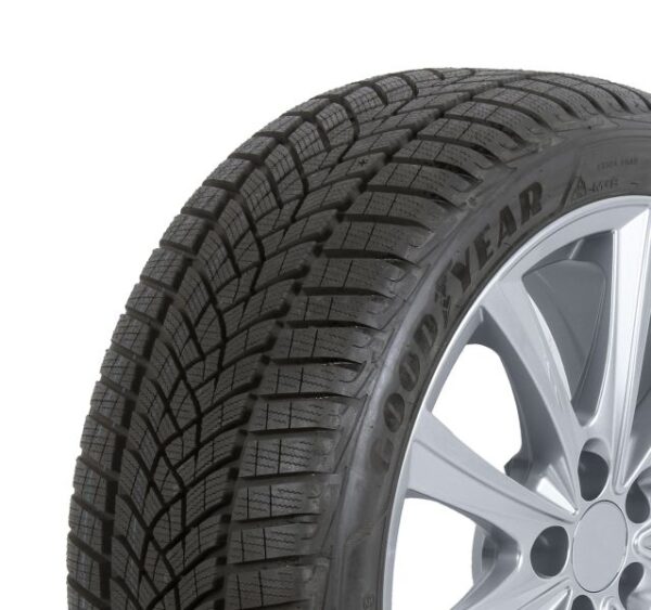 Anvelope turisme GOODYEAR 225/55R17 ZOGO 101H UGP+B păreri